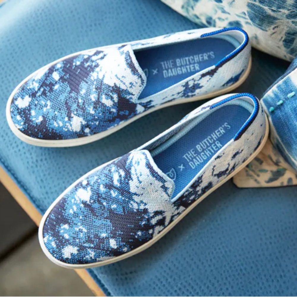 NIB Rothy's x Butcher's Daughter Shibori 9.5